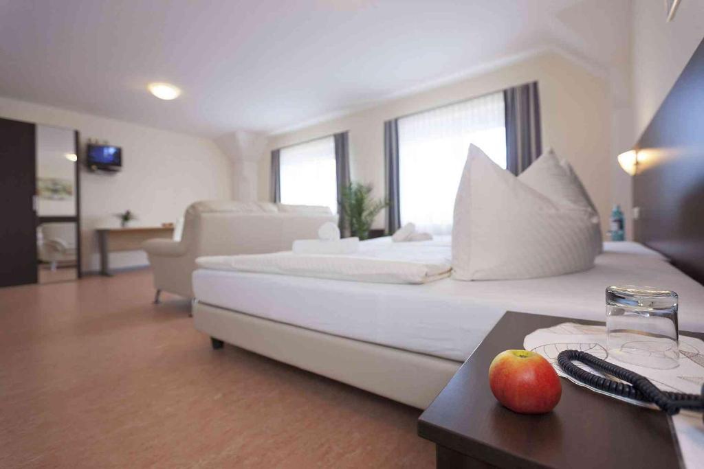 Hotel Aventis Wächtersbach Quarto foto